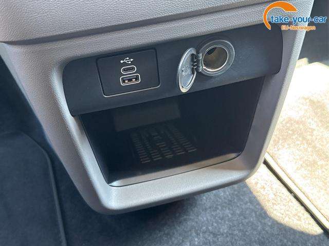 Fahrzeugbild eines Volkswagen Caravelle