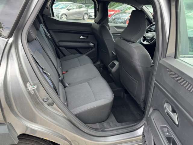 Fahrzeugbild eines Dacia Duster