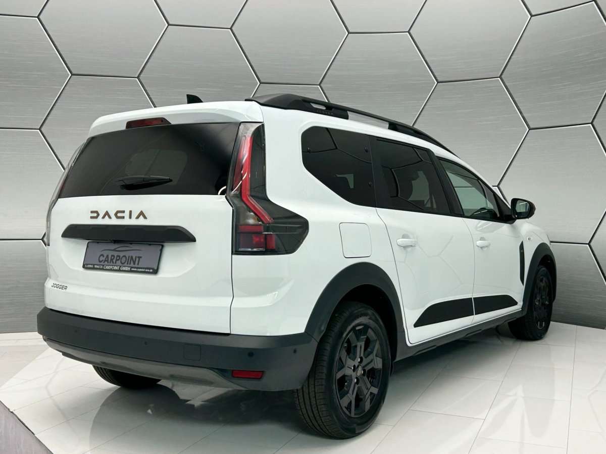 Fahrzeugbild eines Dacia Jogger
