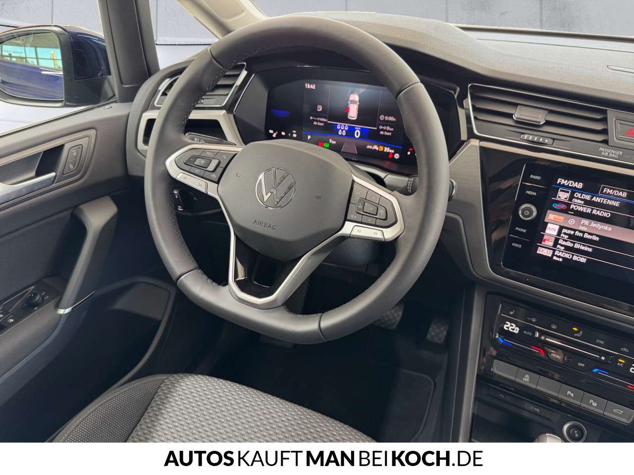 Fahrzeugbild eines Volkswagen Touran