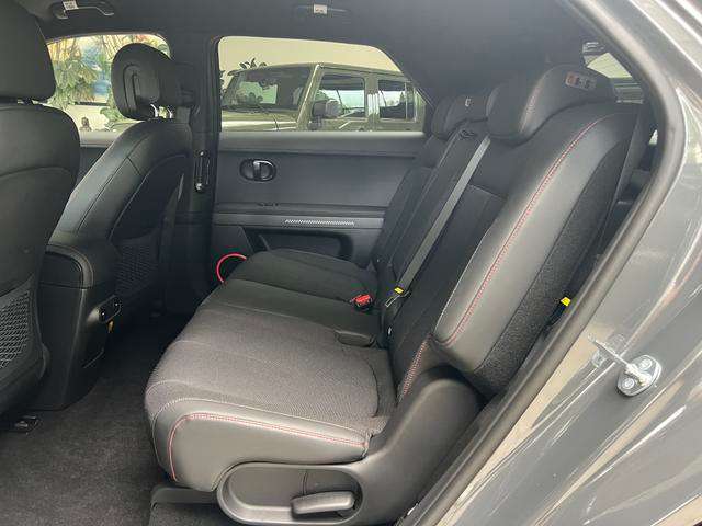 Fahrzeugbild eines Hyundai IONIQ