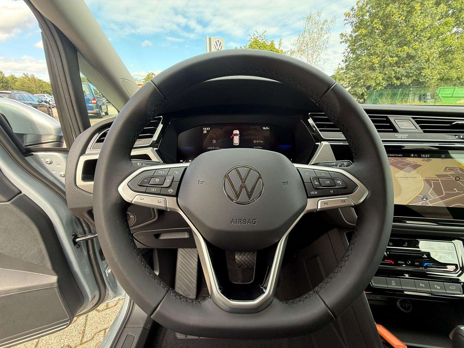 Fahrzeugbild eines Volkswagen Touran