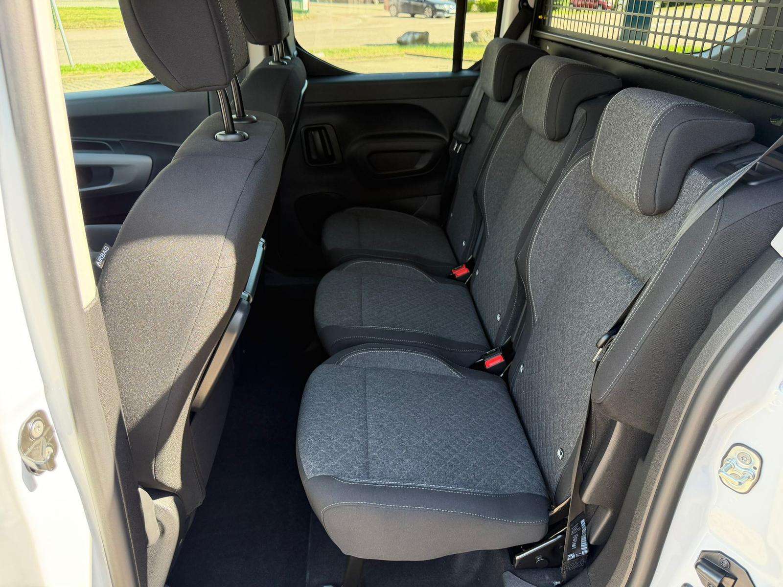 Fahrzeugbild eines Opel Combo Life