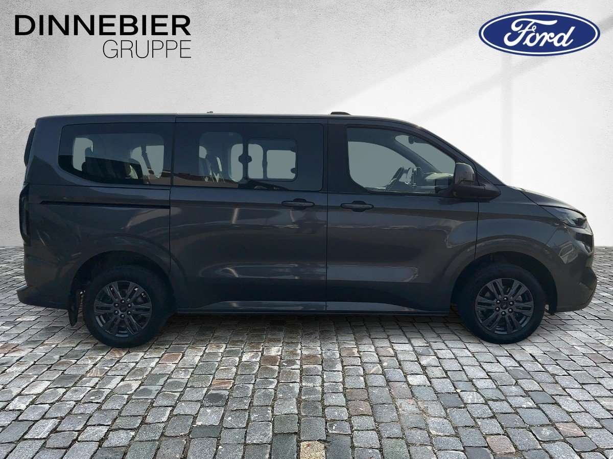 Fahrzeugbild eines Ford Tourneo Custom