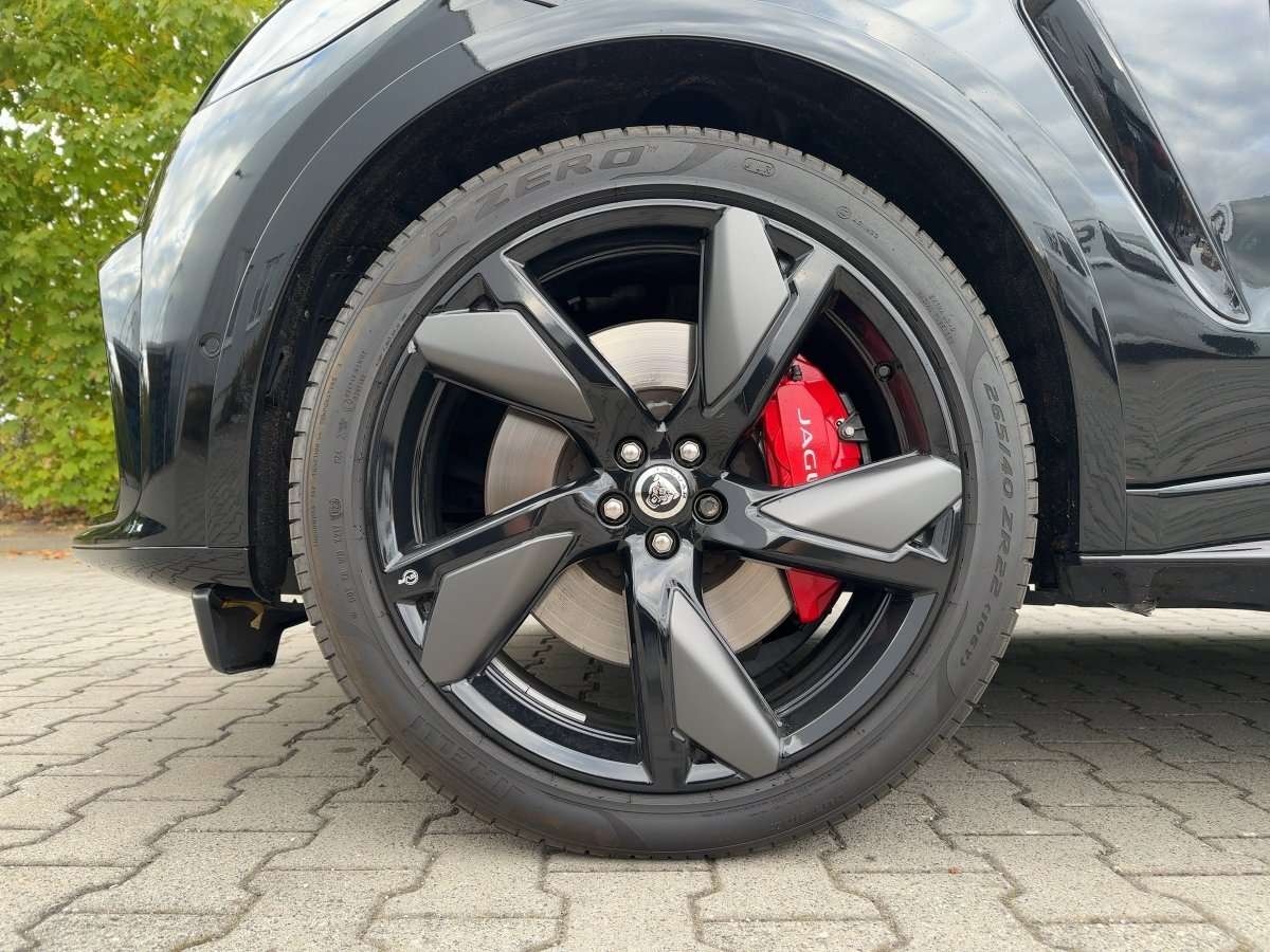 Fahrzeugbild eines Jaguar F-PACE