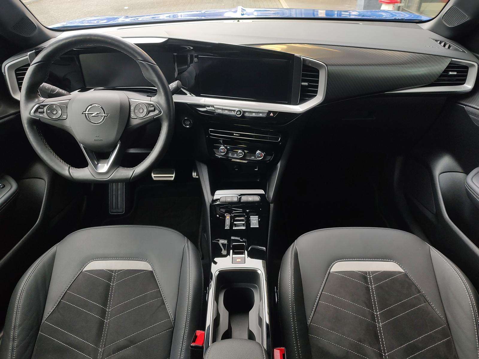 Fahrzeugbild eines Opel Mokka Electric