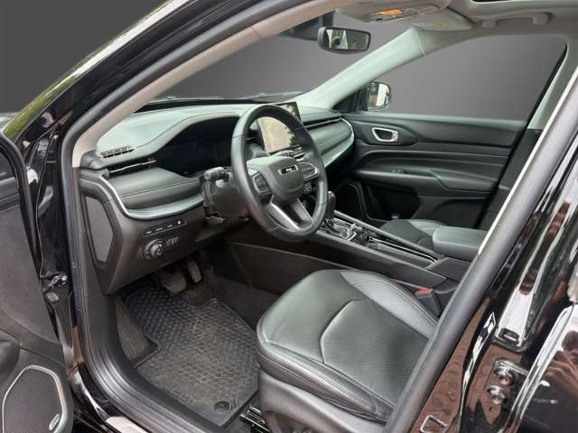 Fahrzeugbild eines Jeep Compass