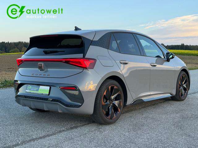 Fahrzeugbild eines CUPRA Born