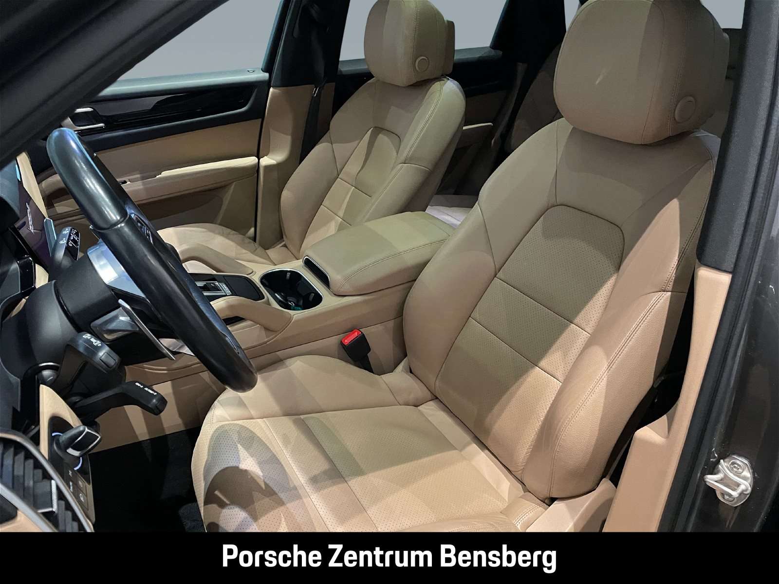 Fahrzeugbild eines Porsche Cayenne