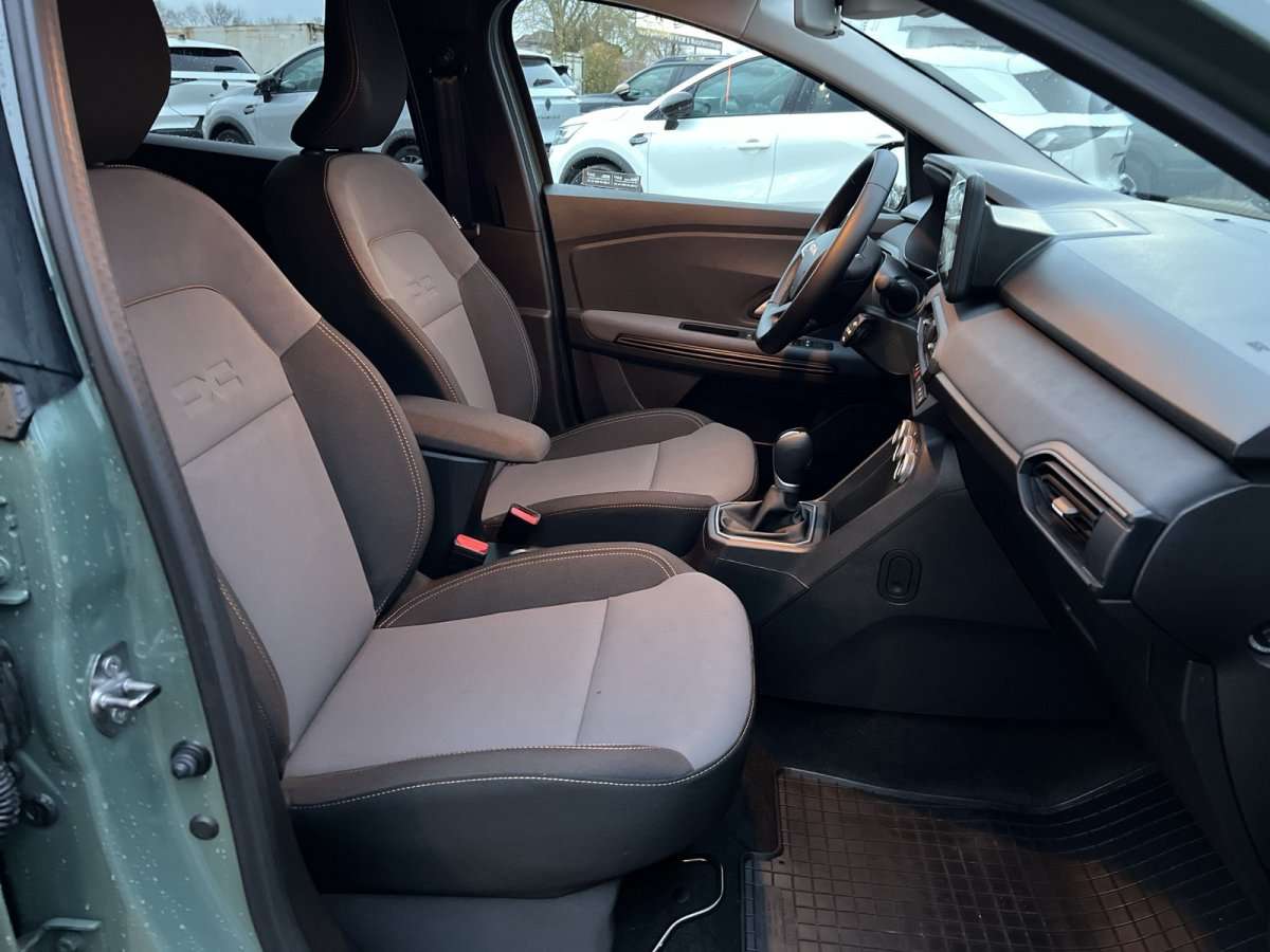 Fahrzeugbild eines Dacia Jogger