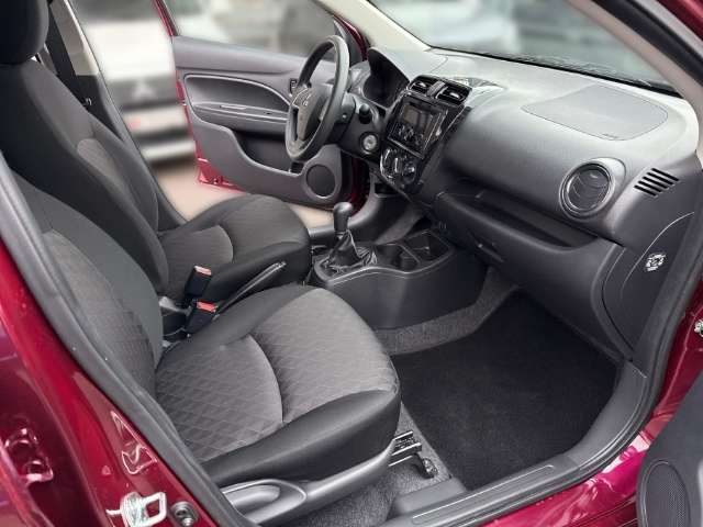 Fahrzeugbild eines Mitsubishi Space Star