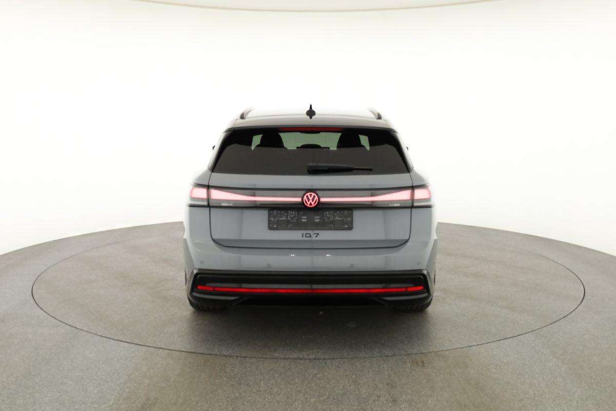 Fahrzeugbild eines Volkswagen ID.7