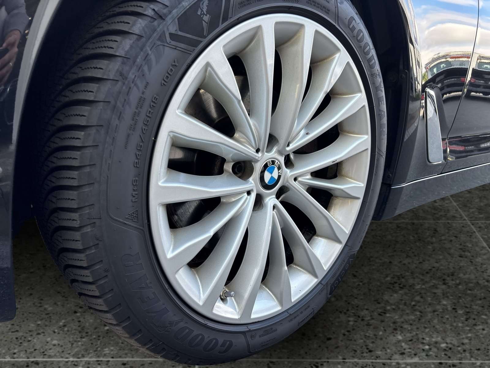 Fahrzeugbild eines BMW 5er-Reihe