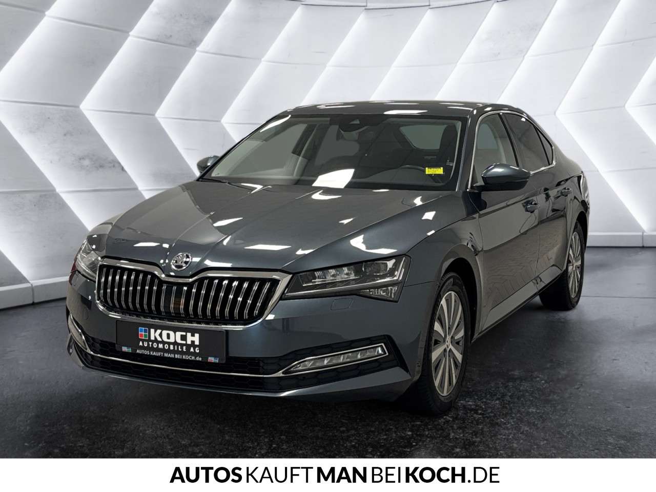 Fahrzeugbild eines Skoda Superb