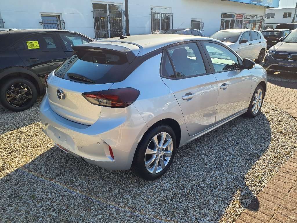 Fahrzeugbild eines Opel Corsa