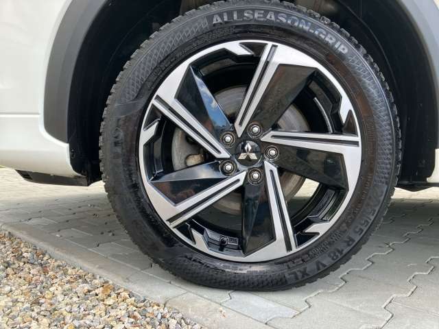 Fahrzeugbild eines Mitsubishi Eclipse Cross