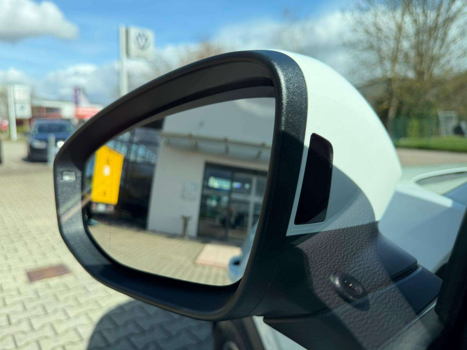 Fahrzeugbild eines Volkswagen T-Roc