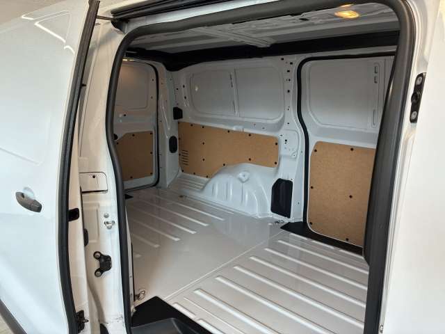 Fahrzeugbild eines Opel Vivaro