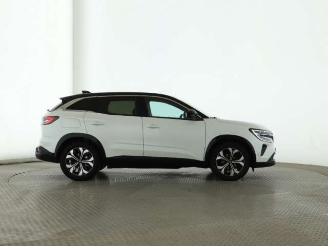 Fahrzeugbild eines Renault Austral