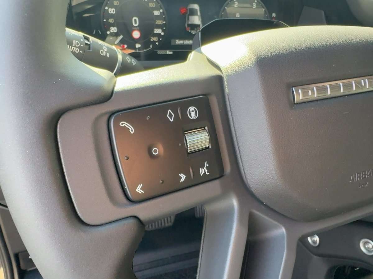 Fahrzeugbild eines Land Rover Defender