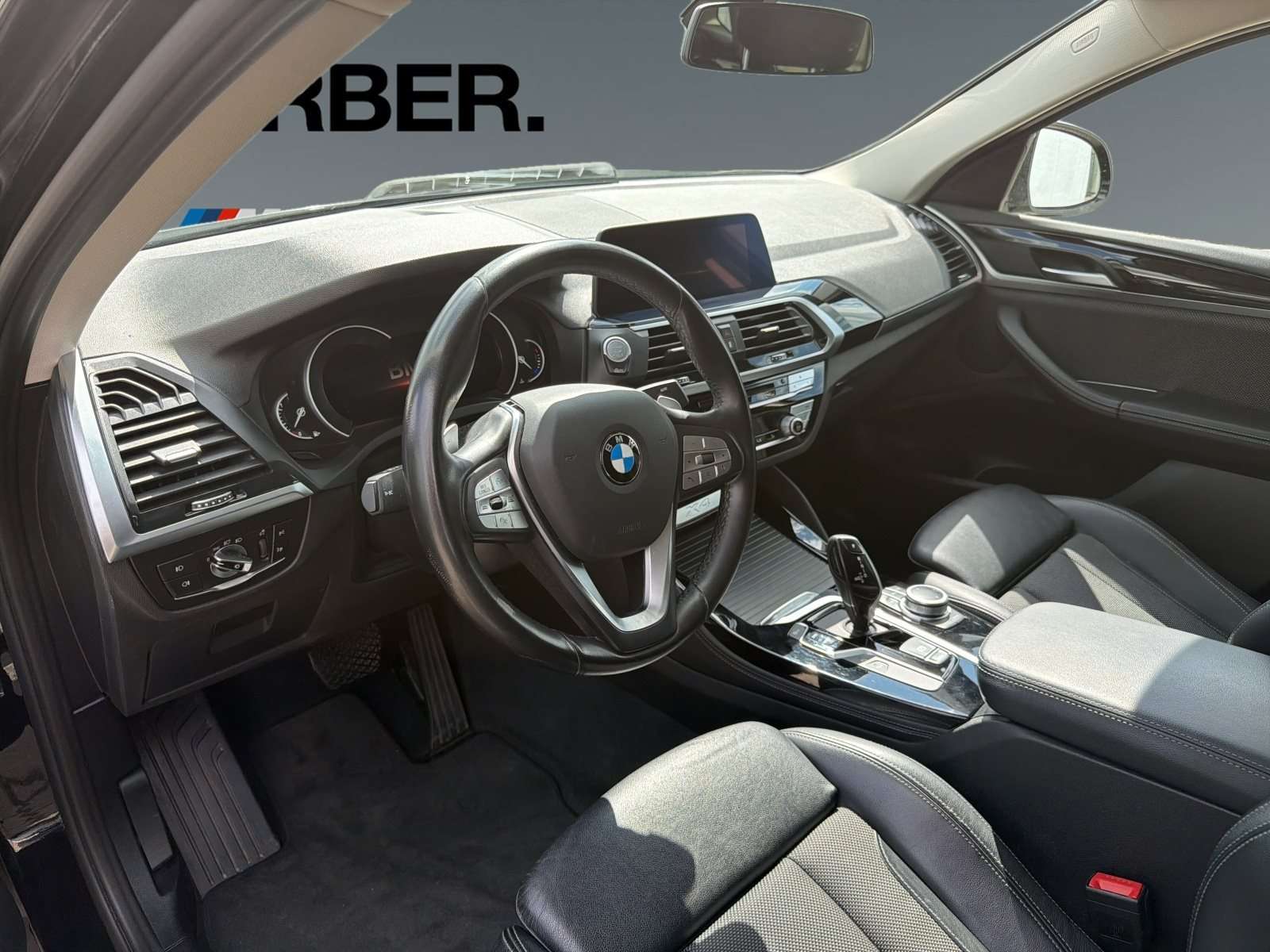 Fahrzeugbild eines BMW X4
