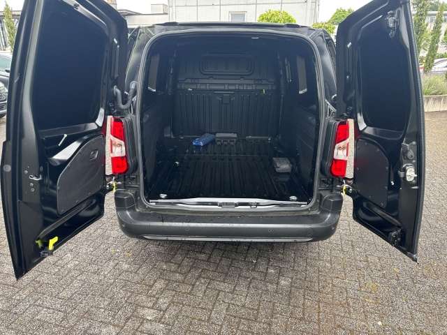 Fahrzeugbild eines Opel Combo Electric