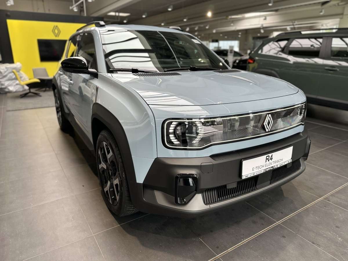 Fahrzeugbild eines Renault 4 E-TECH