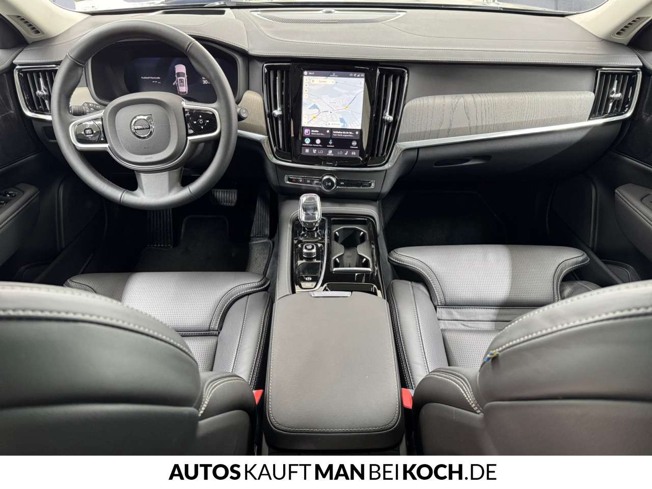Fahrzeugbild eines Volvo V90