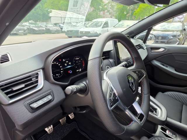 Fahrzeugbild eines Renault Clio