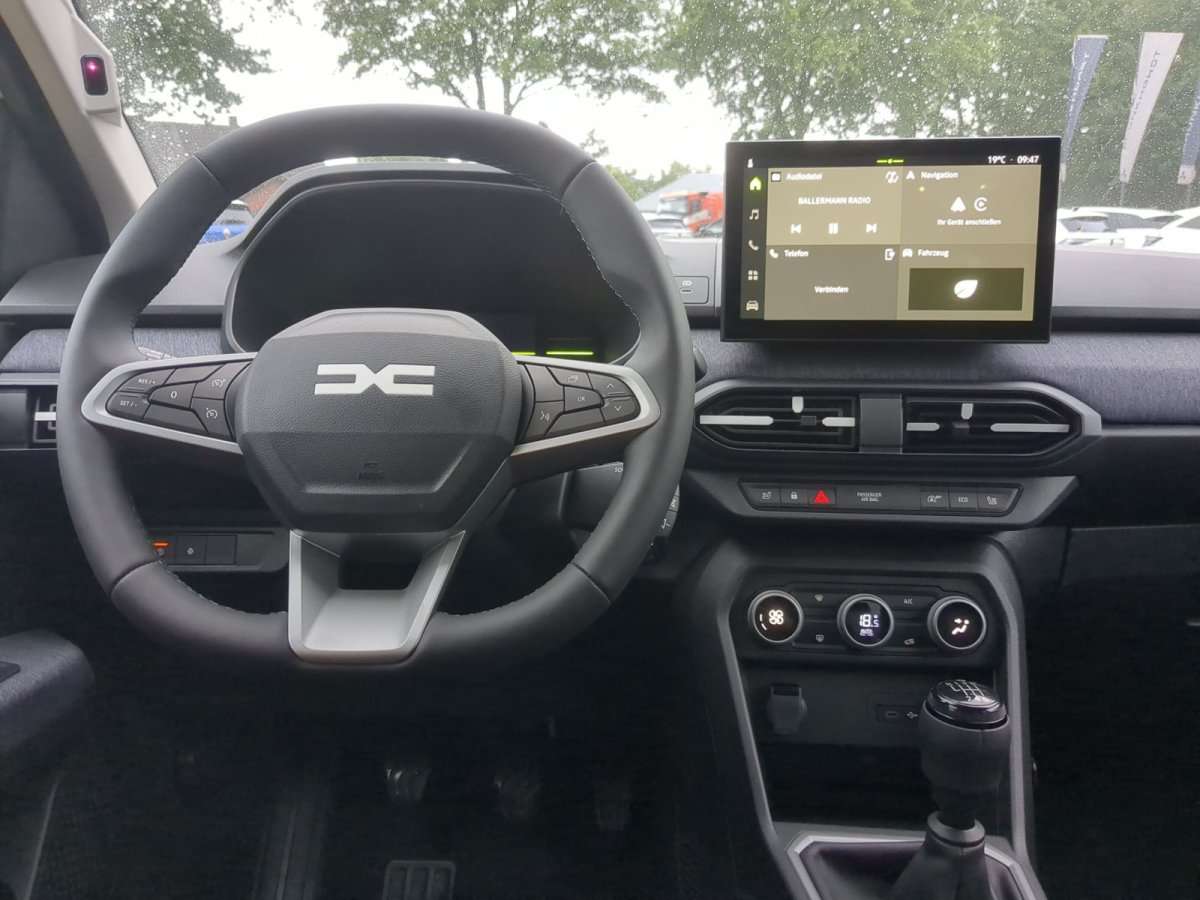 Fahrzeugbild eines Dacia Sandero