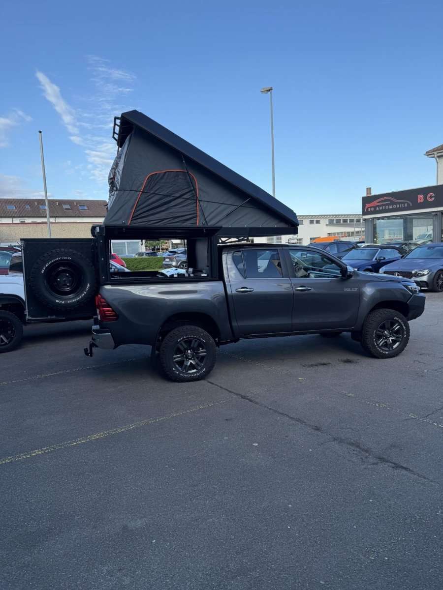 Fahrzeugbild eines Toyota Hilux
