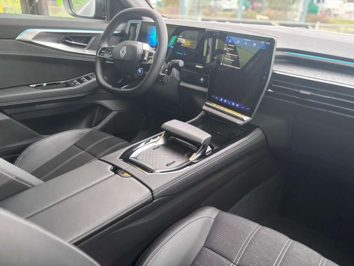 Fahrzeugbild eines Renault Austral