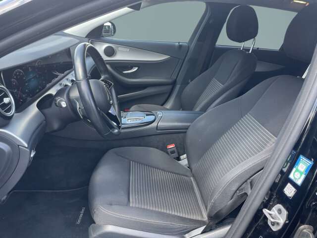 Fahrzeugbild eines Mercedes-Benz E-Klasse