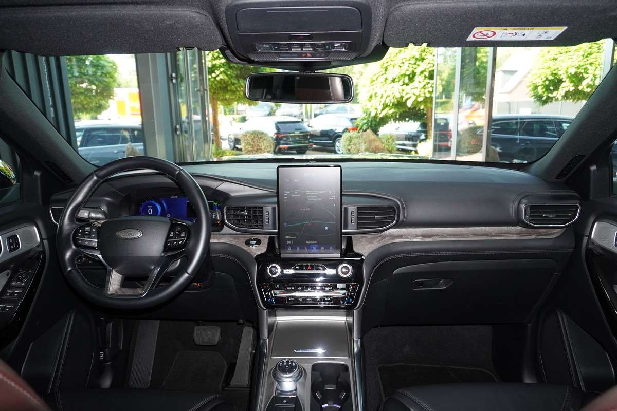 Fahrzeugbild eines Ford Explorer