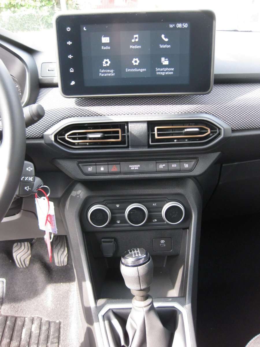 Fahrzeugbild eines Dacia Sandero