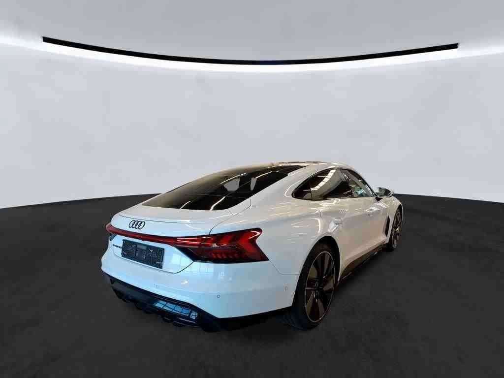 Fahrzeugbild eines Audi e-tron GT