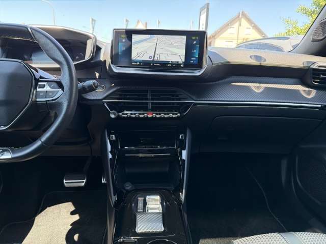 Fahrzeugbild eines Peugeot 2008