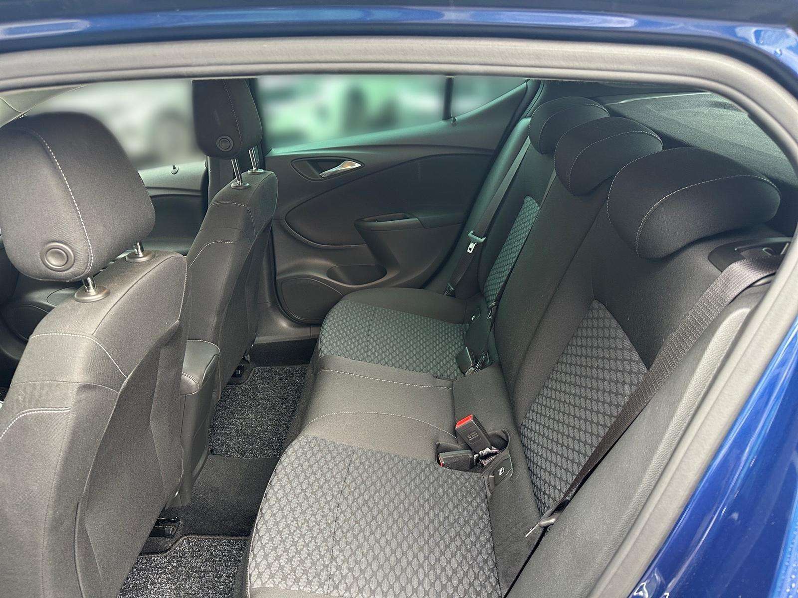 Fahrzeugbild eines Opel Astra