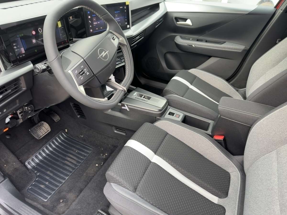 Fahrzeugbild eines Opel Frontera