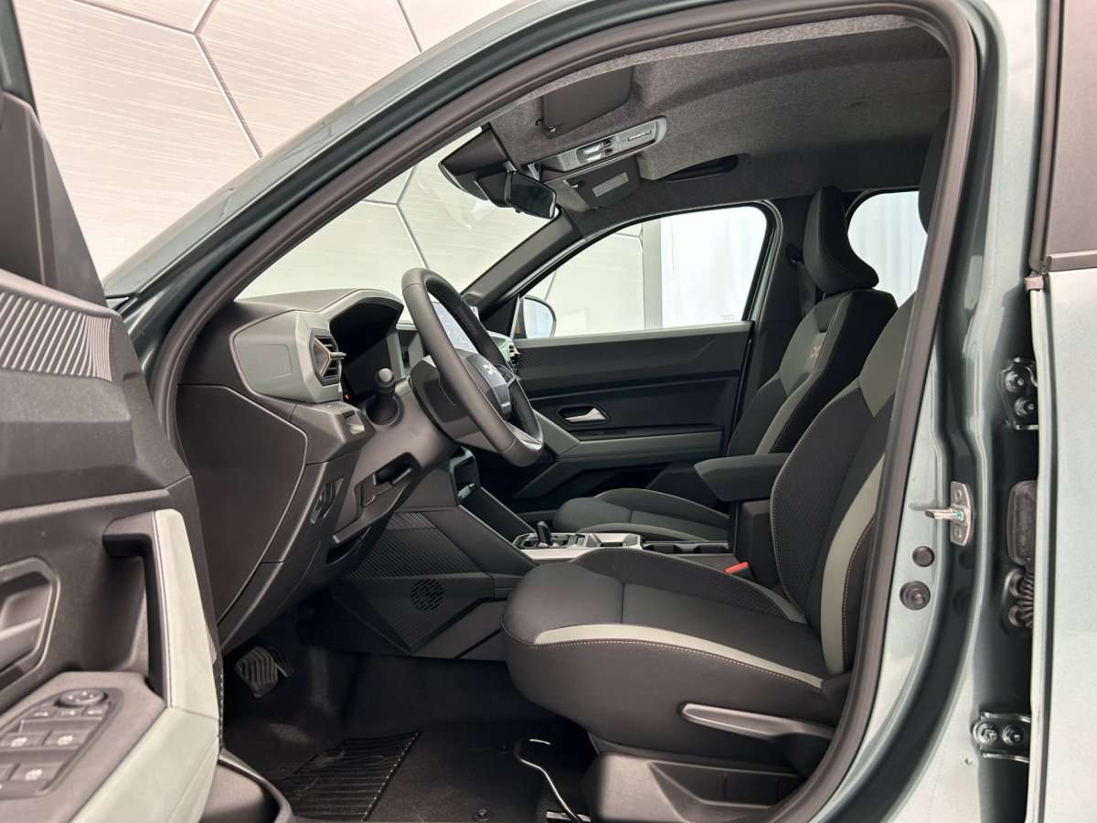 Fahrzeugbild eines Dacia Duster