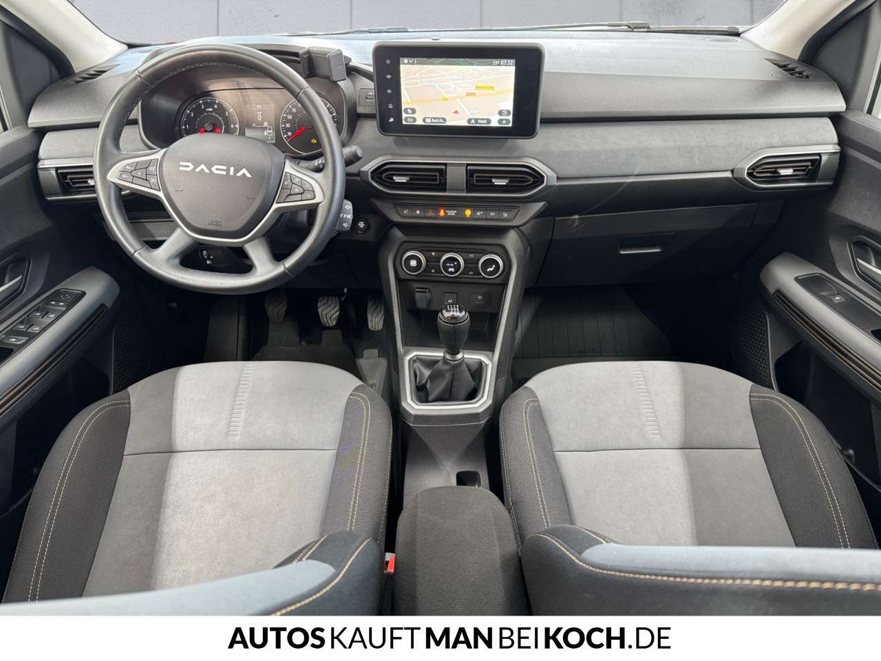 Fahrzeugbild eines Dacia Sandero