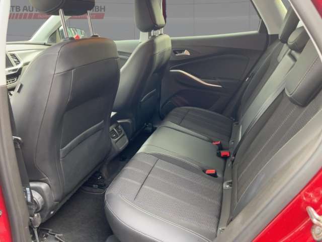 Fahrzeugbild eines Opel Grandland X