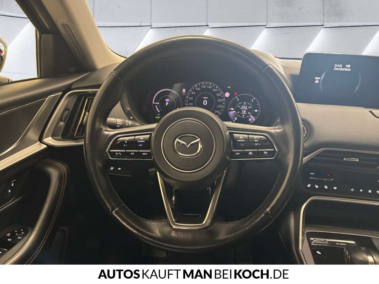 Fahrzeugbild eines Mazda CX-60