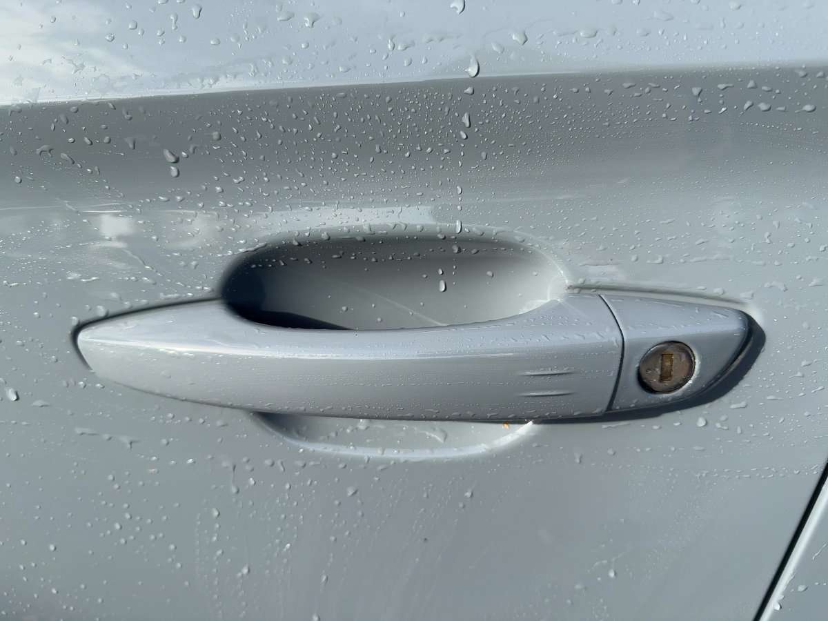 Fahrzeugbild eines Opel Corsa