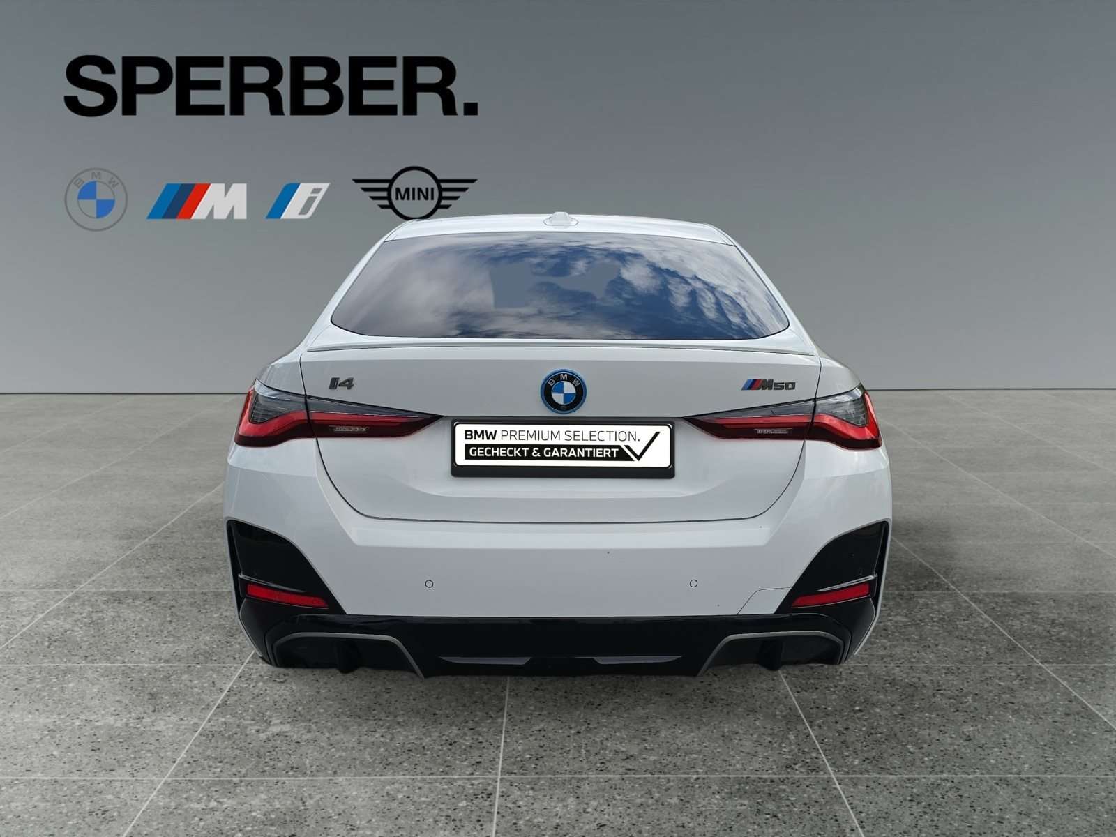 Fahrzeugbild eines BMW i4