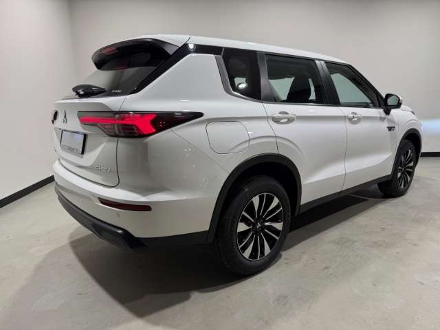 Fahrzeugbild eines Mitsubishi Outlander