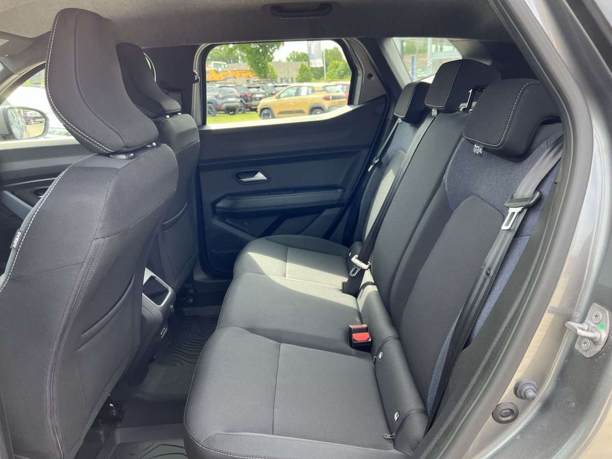 Fahrzeugbild eines Dacia Duster