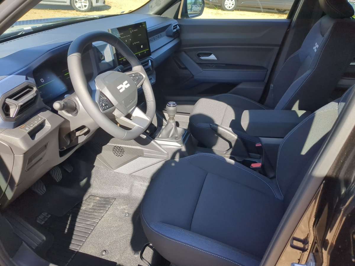 Fahrzeugbild eines Dacia Duster