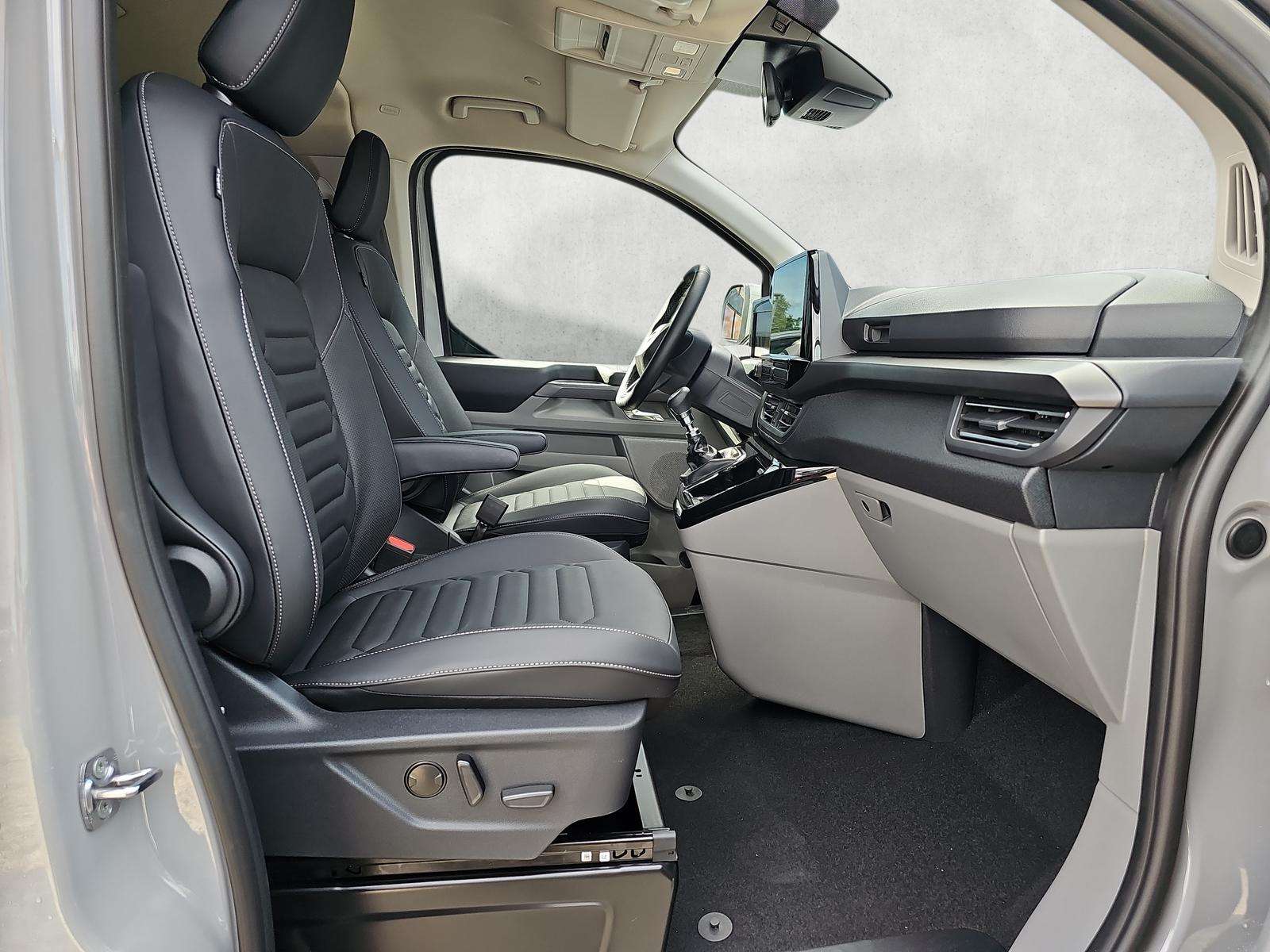 Fahrzeugbild eines Ford Tourneo Custom