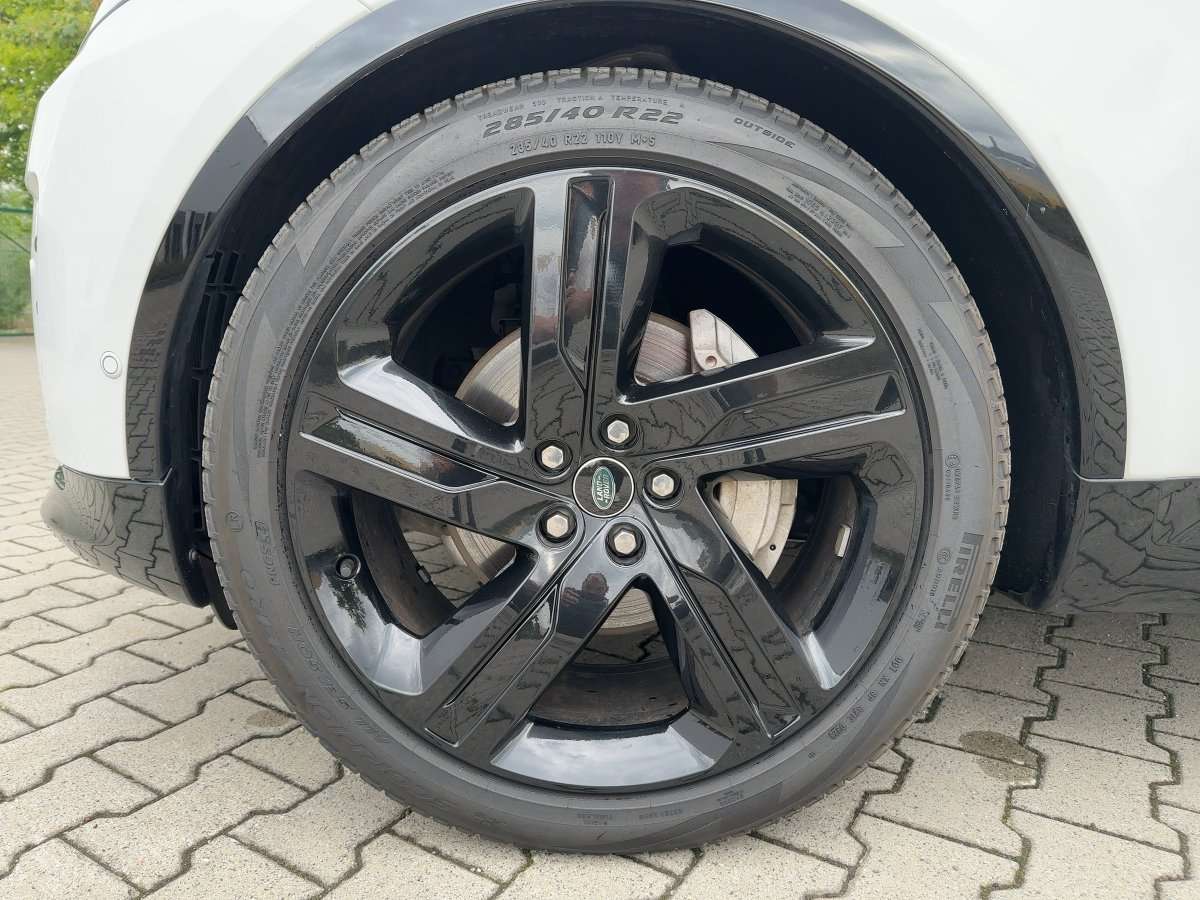 Fahrzeugbild eines Land Rover Discovery
